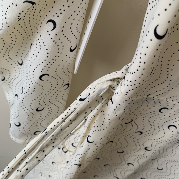 Babaton wrap dress - Picture 3 of 5